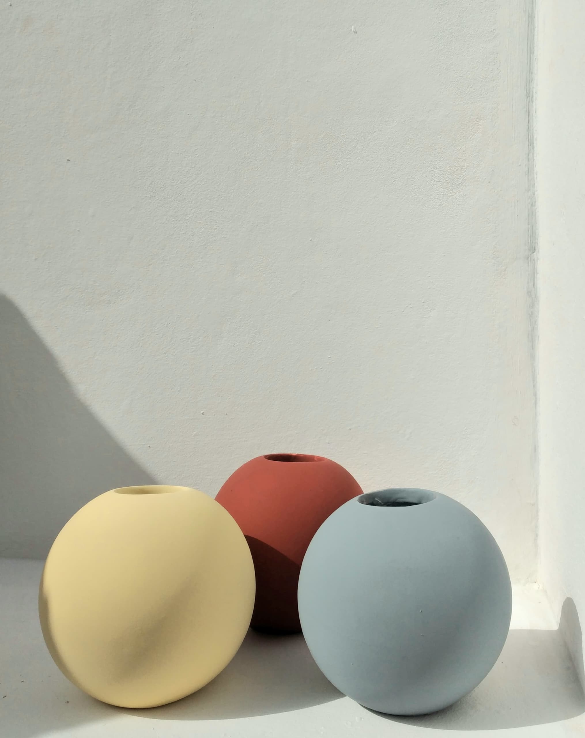 Trio de Vases Boules Minimalistes en Céramique